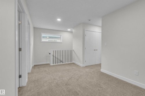304 Brae Way, Leduc, AB - Indoor Photo Showing Other Room