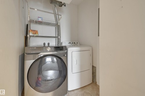 1204 11027 87 Avenue, Edmonton, AB - Indoor Photo Showing Laundry Room