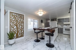 1011 West Mount Crescent  Edmonton, AB T5S 1T6