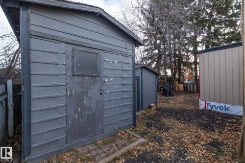 1011 West Mount Crescent, Edmonton, AB - Outdoor With Exterior
