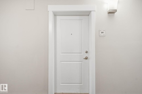 311 9523 160 Avenue, Edmonton, AB - Indoor Photo Showing Other Room