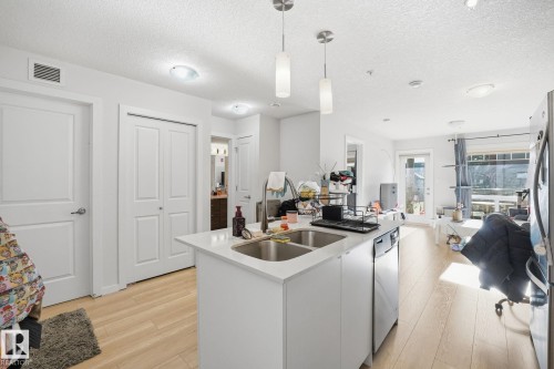 311 9523 160 Avenue, Edmonton, AB - Indoor Photo Showing Kitchen With Double Sink With Upgraded Kitchen