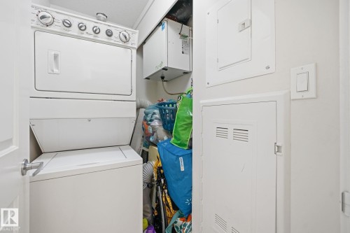 311 9523 160 Avenue, Edmonton, AB - Indoor Photo Showing Laundry Room