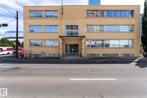 201 10355 105 Street, Edmonton, AB - Outdoor