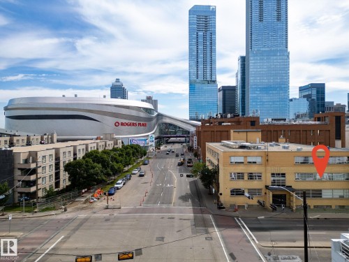 201 10355 105 Street, Edmonton, AB - Outdoor With View