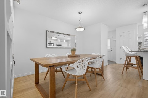 5194 Crabapple Link, Edmonton, AB - Indoor Photo Showing Dining Room