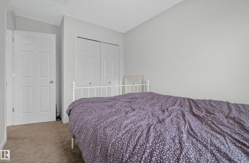 5194 Crabapple Link, Edmonton, AB - Indoor Photo Showing Bedroom