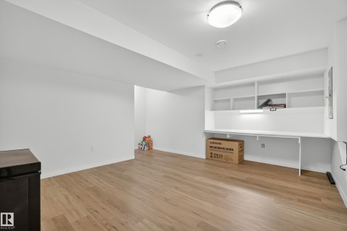 5194 Crabapple Link, Edmonton, AB - Indoor Photo Showing Other Room