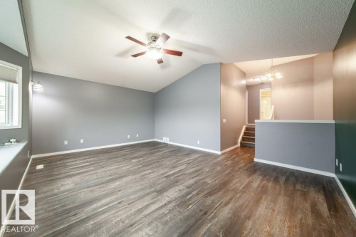 6 Lansing, Spruce Grove, AB - Indoor Photo Showing Other Room