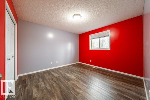 6 Lansing, Spruce Grove, AB - Indoor Photo Showing Other Room