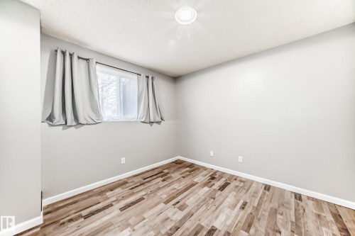 14159 26 Street, Edmonton, AB - Indoor Photo Showing Other Room