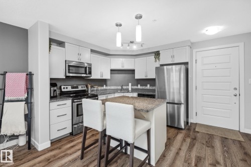 205 8515 99 Street, Edmonton, AB - Indoor Photo Showing Kitchen With Upgraded Kitchen