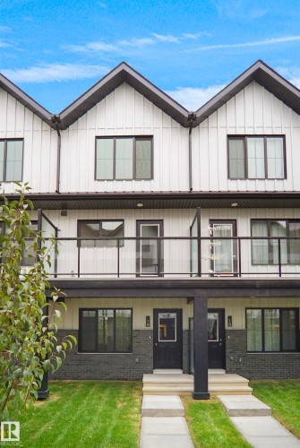 19 29 Airport Road, Edmonton, AB - Outdoor With Facade