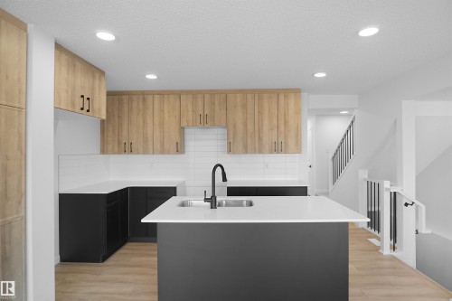 21 1430 Aster Way, Edmonton, AB - Indoor Photo Showing Kitchen With Double Sink