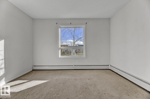1211 7339 South Terwillegar Drive, Edmonton, AB - Indoor Photo Showing Other Room