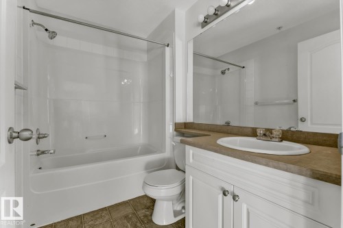 1211 7339 South Terwillegar Drive, Edmonton, AB - Indoor Photo Showing Bathroom