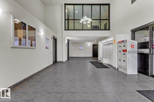 1211 7339 South Terwillegar Drive, Edmonton, AB - Indoor Photo Showing Other Room