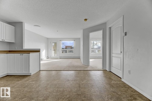 1211 7339 South Terwillegar Drive, Edmonton, AB - Indoor