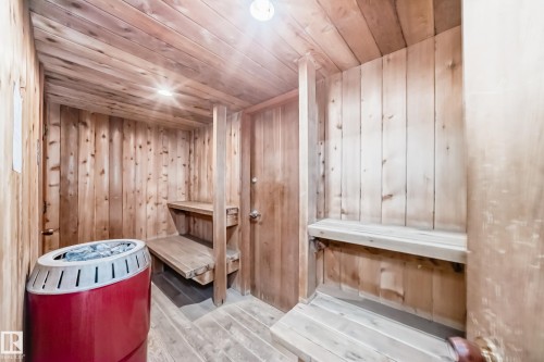 1601 9909 110 Street, Edmonton, AB - Indoor Photo Showing Other Room