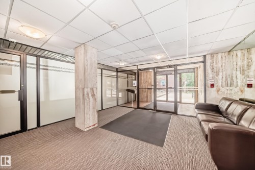 1601 9909 110 Street, Edmonton, AB - Indoor Photo Showing Other Room