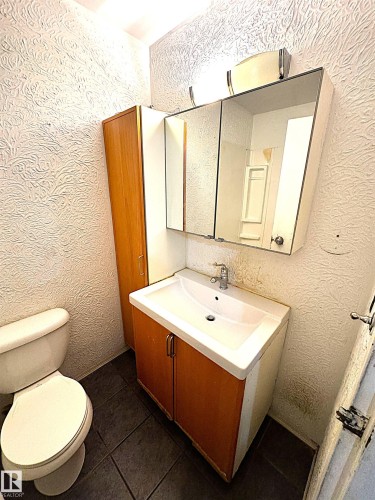 301 10035 164 Street, Edmonton, AB - Indoor Photo Showing Bathroom