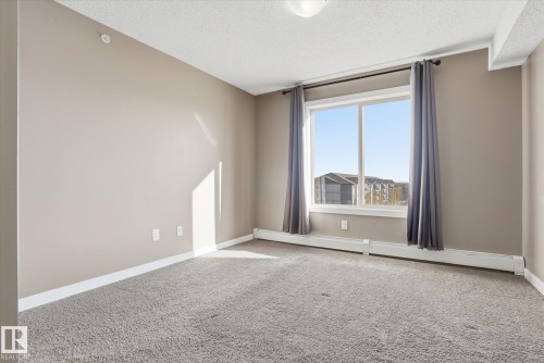 402 11803 22 Avenue, Edmonton, AB - Indoor Photo Showing Other Room
