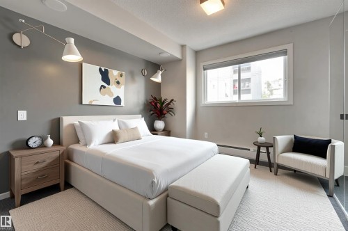 104 10140 115 Street, Edmonton, AB - Indoor Photo Showing Bedroom