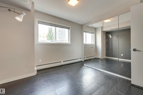 104 10140 115 Street, Edmonton, AB - Indoor Photo Showing Other Room