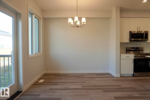 2013 209A Street, Edmonton, AB - Indoor