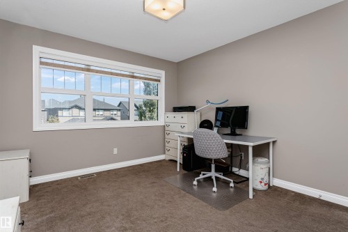 17523 12 Avenue, Edmonton, AB - Indoor Photo Showing Office