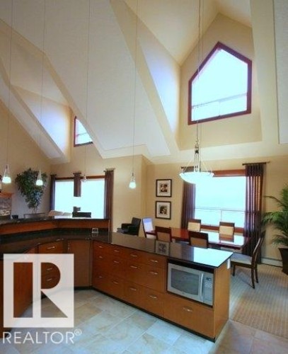 1402 9707 105 Street Nw, Edmonton, AB - Indoor Photo Showing Other Room