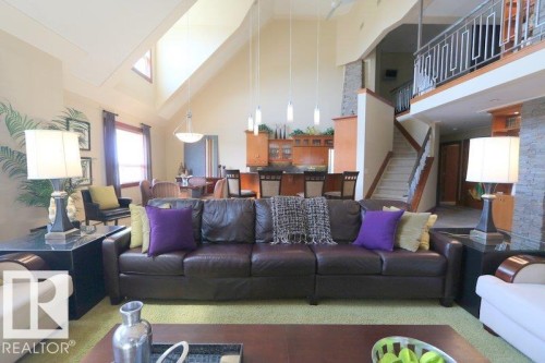 1402 9707 105 Street Nw, Edmonton, AB - Indoor Photo Showing Living Room