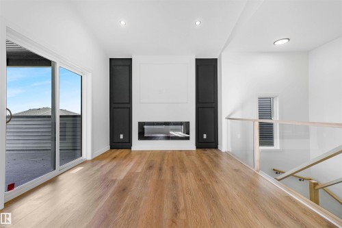 40 Grayson Green, Stony Plain, AB - Indoor With Fireplace