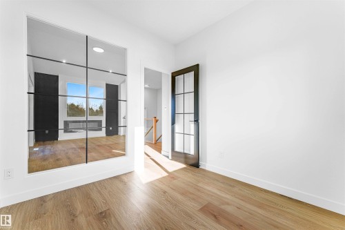 40 Grayson Green, Stony Plain, AB - Indoor Photo Showing Other Room