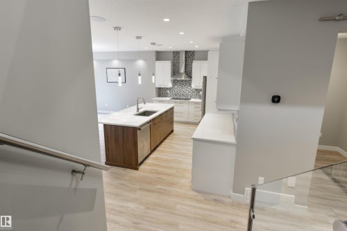 5410 110 Street, Edmonton, AB - Indoor