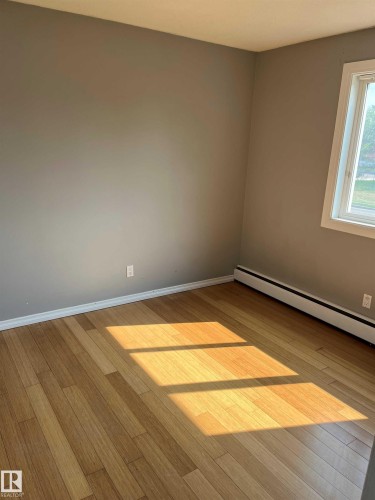 203 8524 Gateway Boulevard, Edmonton, AB - Indoor Photo Showing Other Room