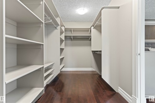 1254 Adamson Drive, Edmonton, AB - Indoor With Storage