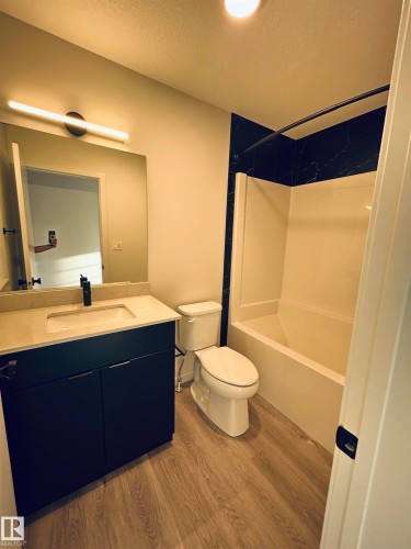 2203 158 Street, Edmonton, AB - Indoor Photo Showing Bathroom