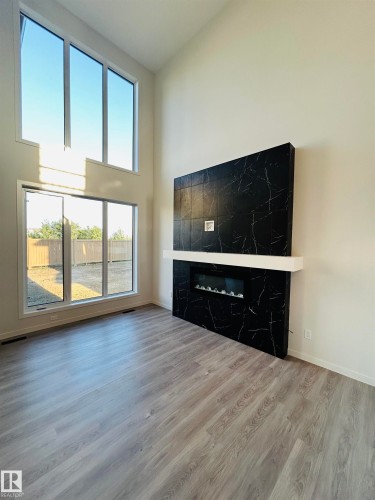 2203 158 Street, Edmonton, AB - Indoor