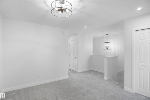 7351 181 Avenue, Edmonton, AB - Indoor Photo Showing Other Room