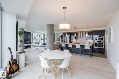 601 11969 Jasper Avenue, Edmonton, AB - Indoor Photo Showing Dining Room