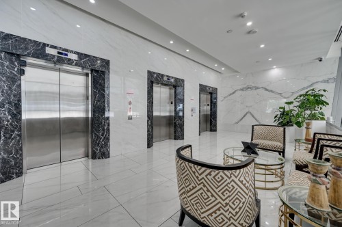 601 11969 Jasper Avenue, Edmonton, AB - Indoor Photo Showing Other Room