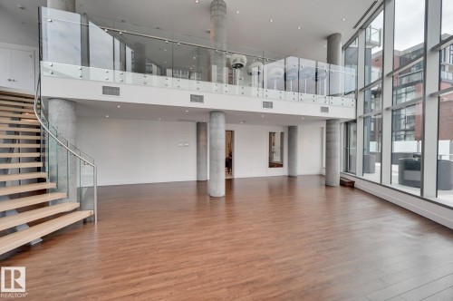 601 11969 Jasper Avenue, Edmonton, AB - Indoor Photo Showing Other Room