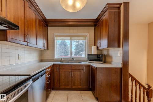 11921 36 Street, Edmonton, AB - Indoor Photo Showing Kitchen With Double Sink