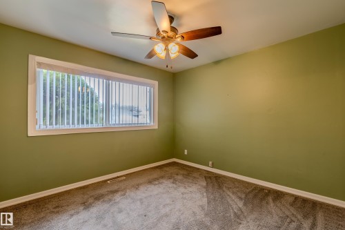 11921 36 Street, Edmonton, AB - Indoor Photo Showing Other Room
