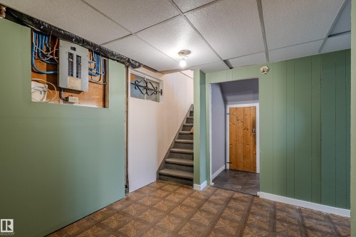 11921 36 Street, Edmonton, AB - Indoor Photo Showing Other Room