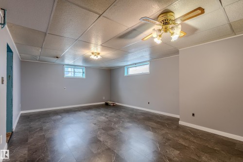 11921 36 Street, Edmonton, AB - Indoor
