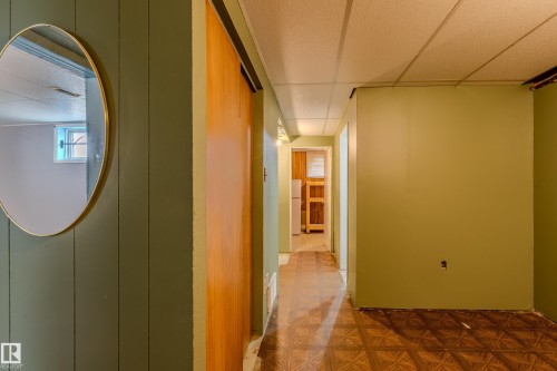 11921 36 Street, Edmonton, AB - Indoor Photo Showing Other Room