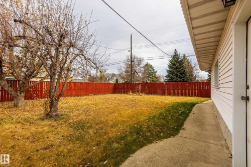 11921 36 Street, Edmonton, AB - Outdoor