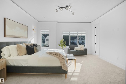 1160 Gyrfalcon Crescent, Edmonton, AB - Indoor Photo Showing Bedroom